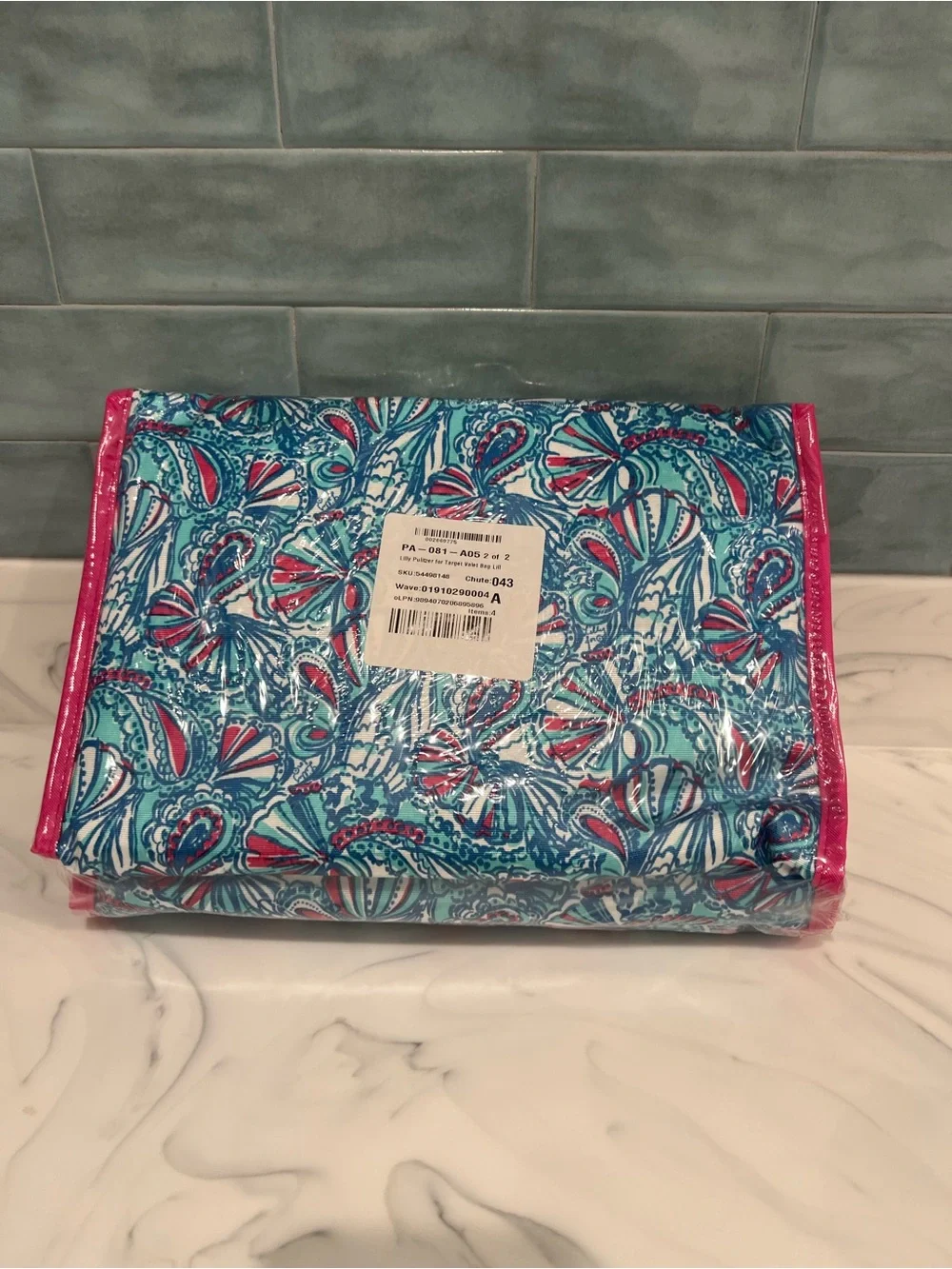 New Lilly Pulitzer for Target Valet Bag - Makeup Case